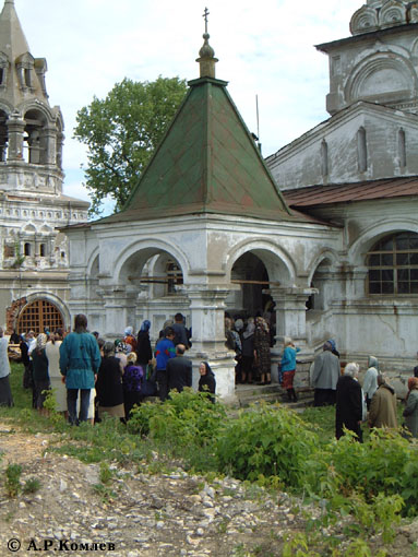 Воскресенский монастырь. Собор Воскресения Христова, Муром (Муромский район и г. Муром, Владимирская область). архитектурные детали, Западное крыльцо Воскресенского собора