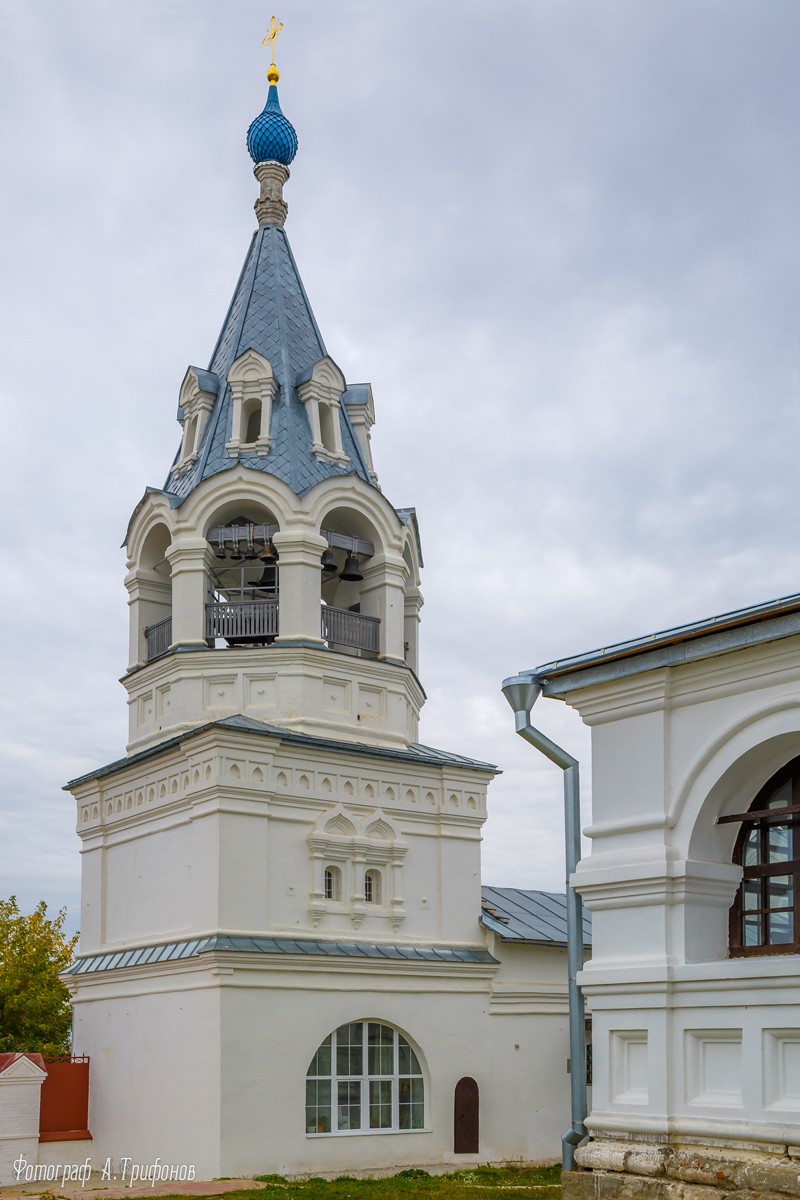 Муром. Воскресенский монастырь. Церковь Введения во храм Пресвятой Богородицы. архитектурные детали