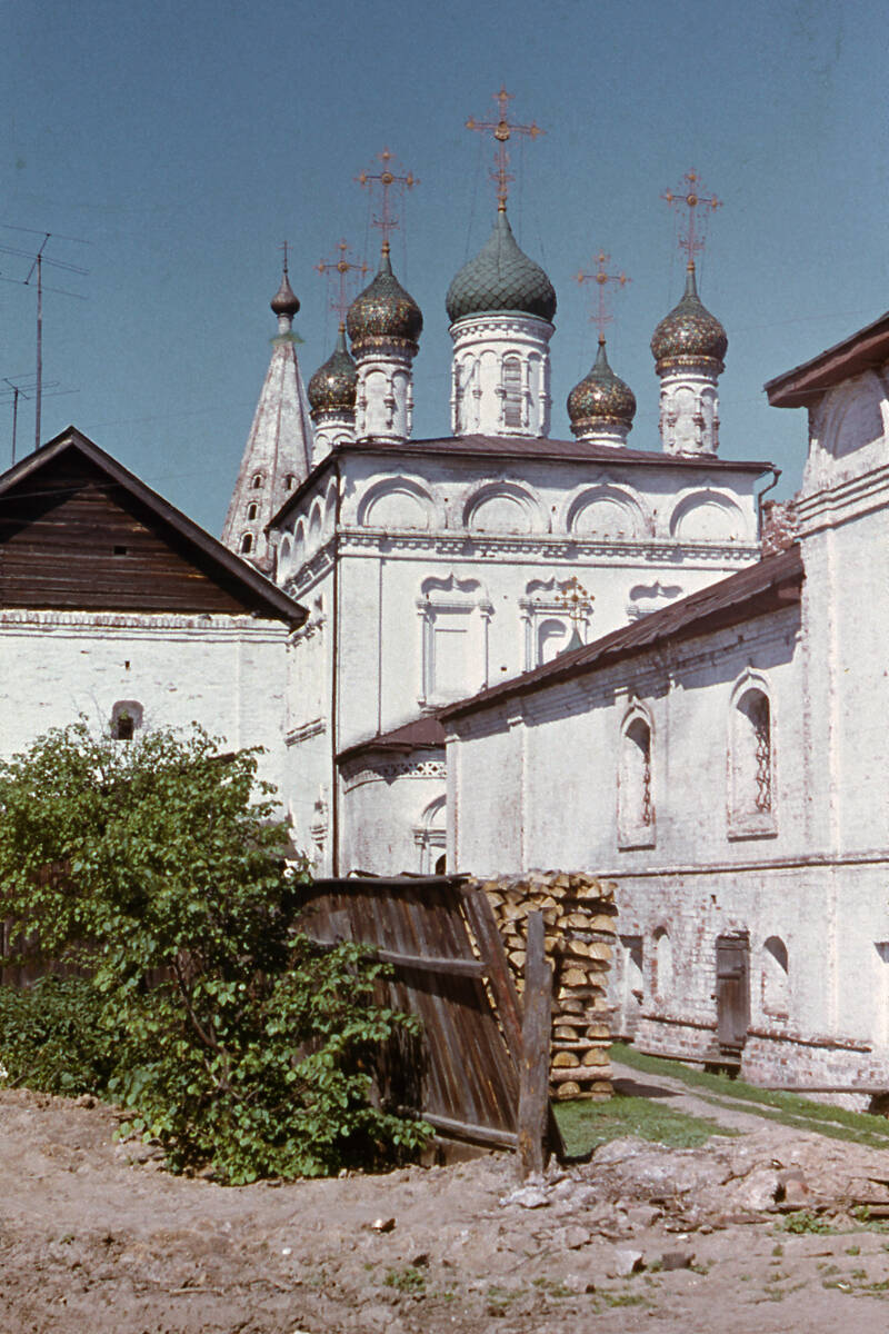 Сретенский женский монастырь. Церковь Сретения Господня, Гороховец (Гороховецкий район, Владимирская область). архивная фотография, Слайд из домашнего архива.