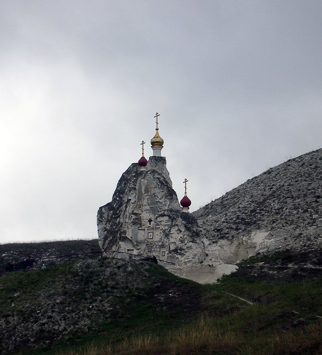 Костомаровский Спасский монастырь. Собор Спаса Нерукотворного Образа, Костомарово (Подгоренский район, Воронежская область). фасады