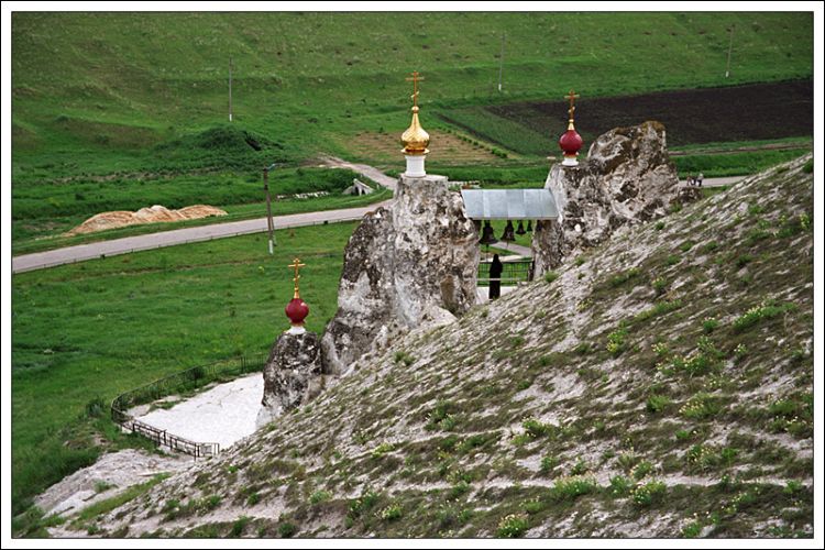 Костомаровский Спасский монастырь. Собор Спаса Нерукотворного Образа, Костомарово (Подгоренский район, Воронежская область). фасады