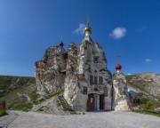 Костомаровский Спасский монастырь. Собор Спаса Нерукотворного Образа, Панорама с юга<br>, Костомарово, Подгоренский район, Воронежская область