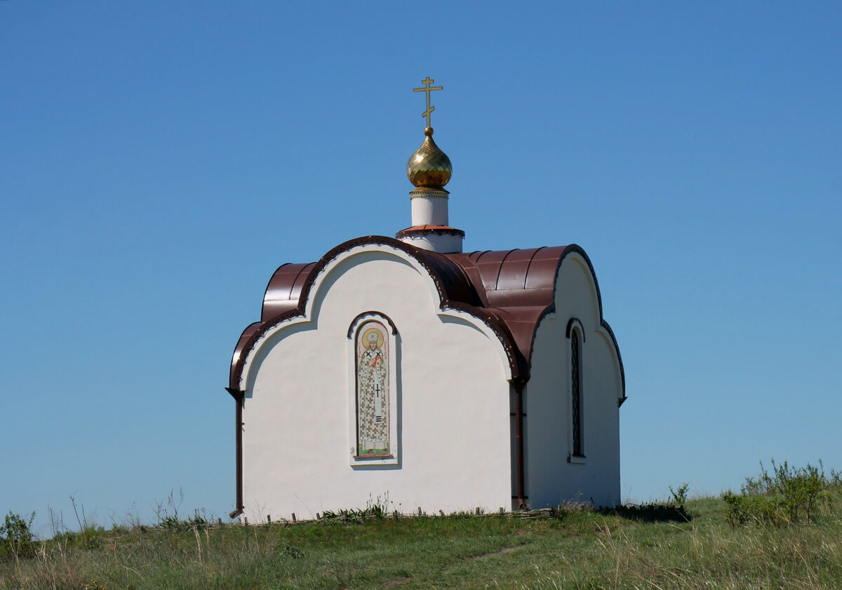 Костомаровский Спасский монастырь. Часовня Распятия Христова, Костомарово (Подгоренский район, Воронежская область). фасады