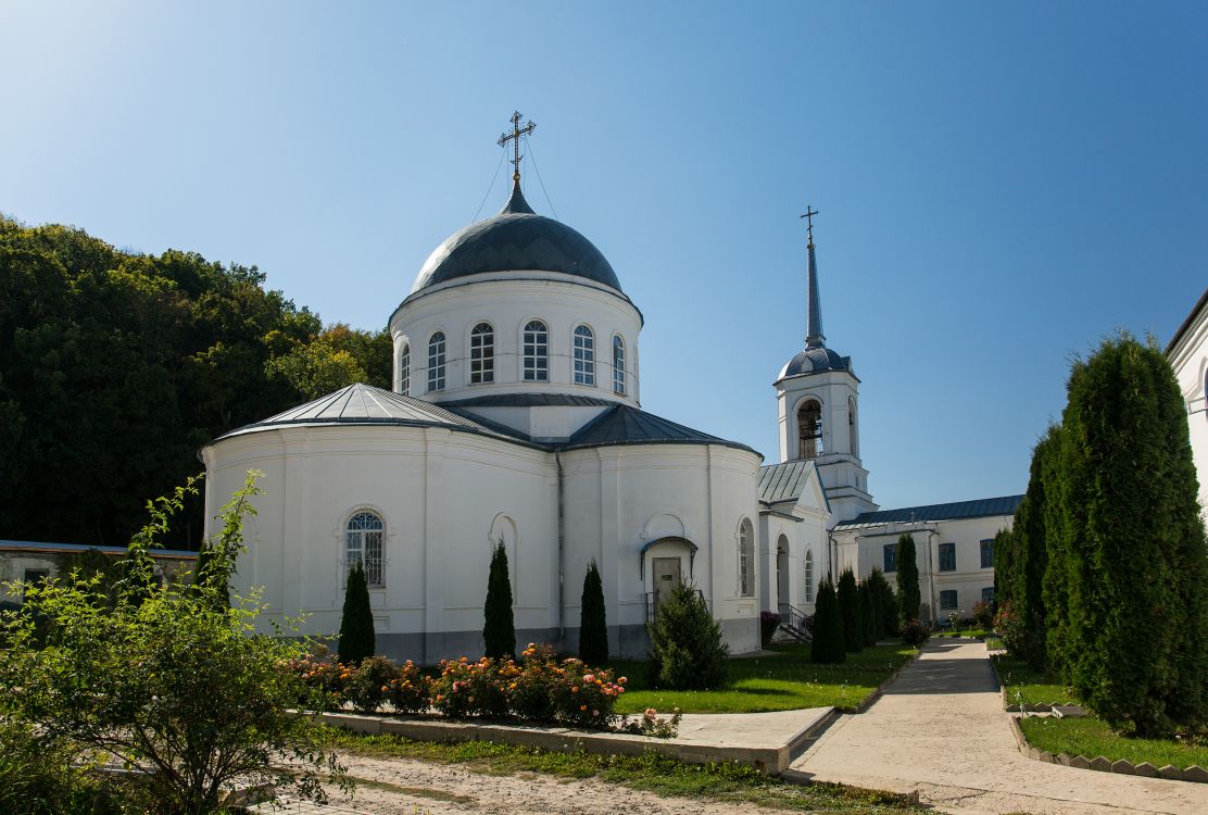 Успенский Дивногорский мужской монастырь. Церковь Успения Пресвятой Богородицы, Дивногорский Монастырь, посёлок (Лискинский район, Воронежская область). фасады