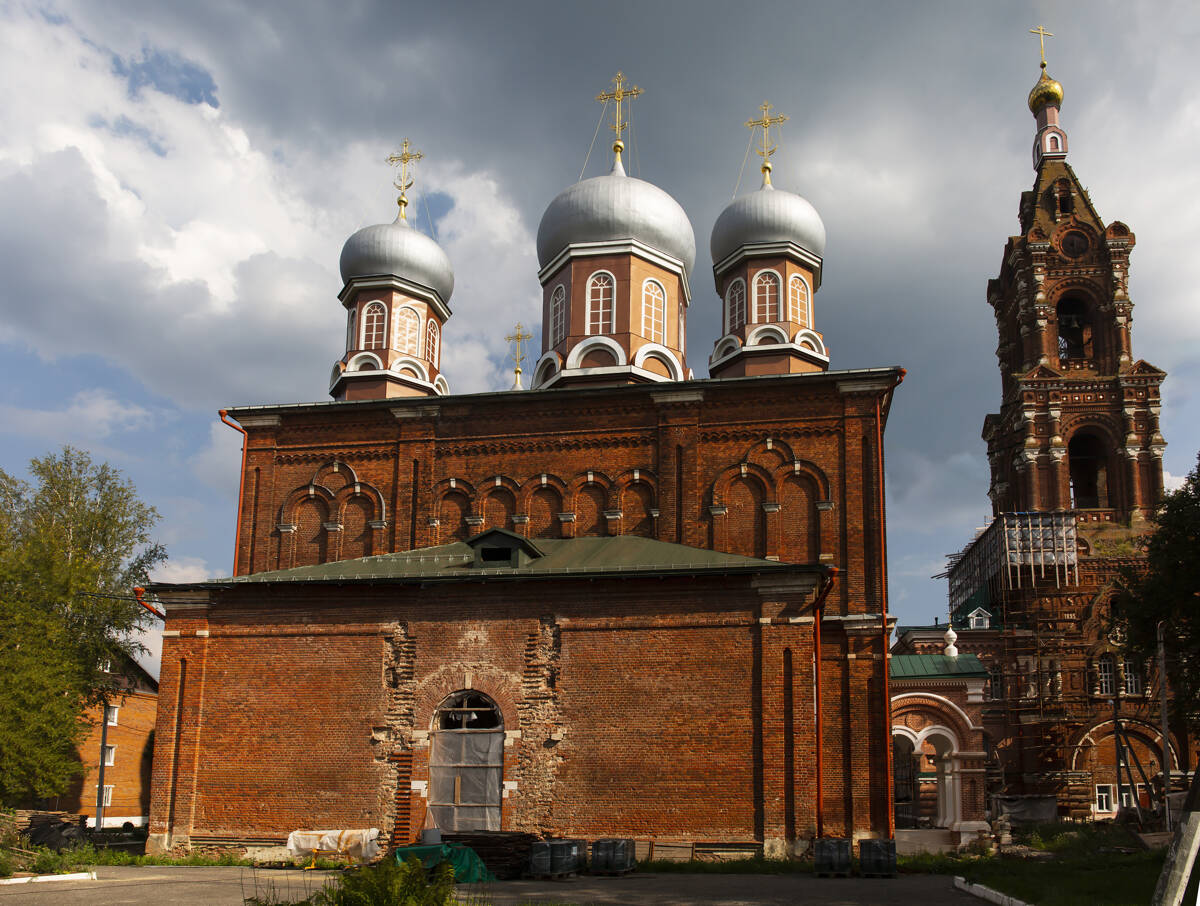 Казанский монастырь. Церковь Казанской иконы Божией Матери, Колычёво (Егорьевский городской округ, Московская область). фасады