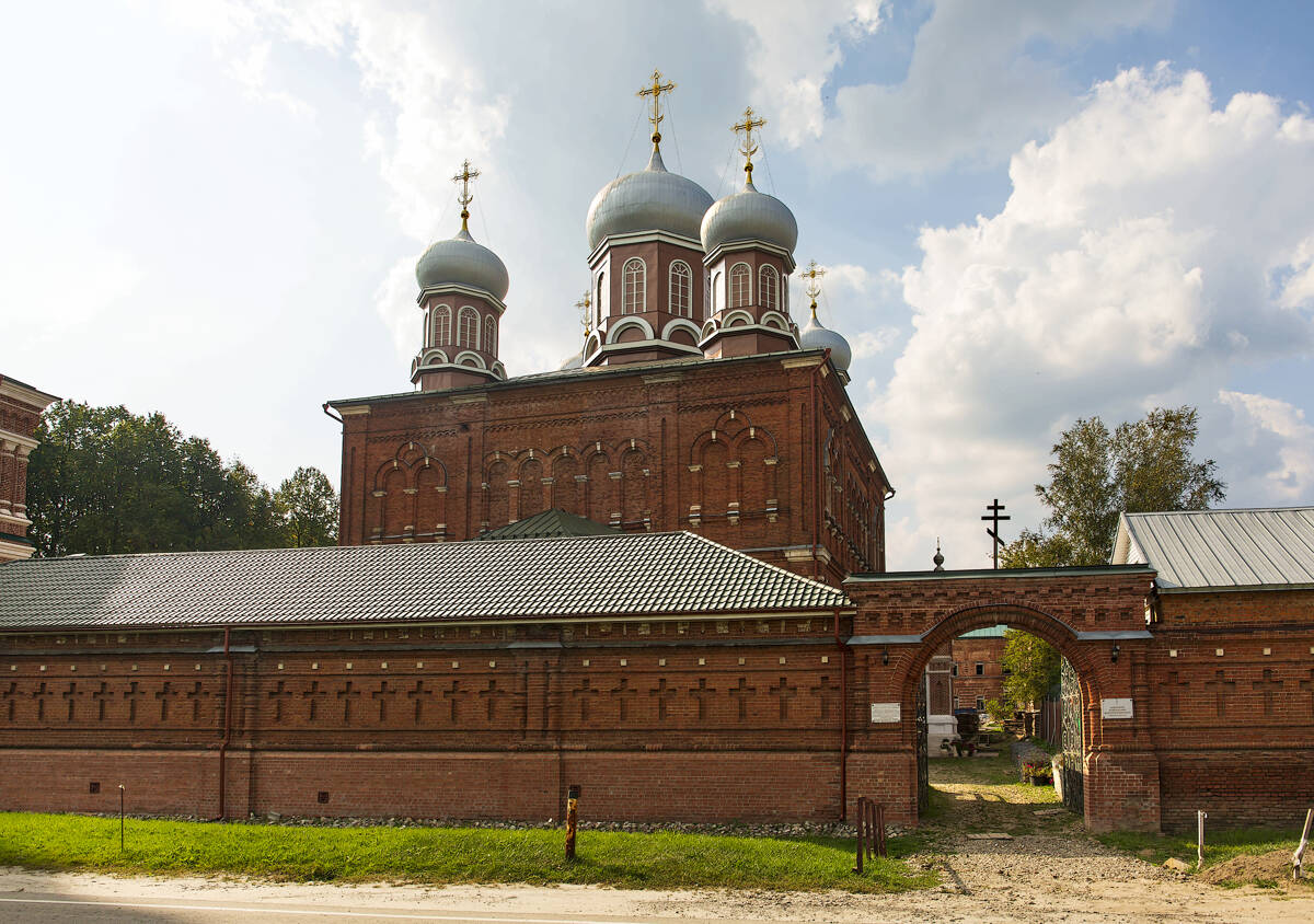 Казанский монастырь. Церковь Казанской иконы Божией Матери, Колычёво (Егорьевский городской округ, Московская область). фасады