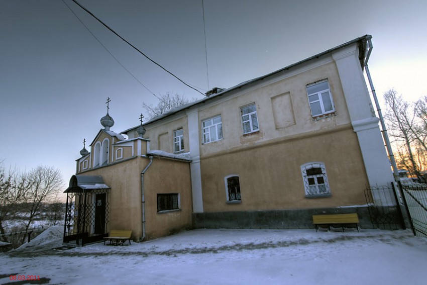 Калуга. Лаврентьев монастырь. Церковь Сергия Радонежского. фасады