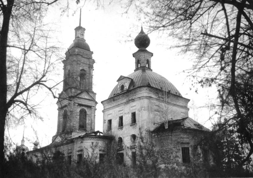 Церковь Воскресения Христова, Унжа (Макарьевский район, Костромская область). фасады, Фото В.В. Лелецкого