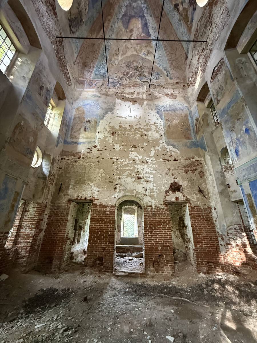 Церковь Воскресения Христова, Унжа (Макарьевский район, Костромская область). интерьер и убранство, Алтарная стена основного объема