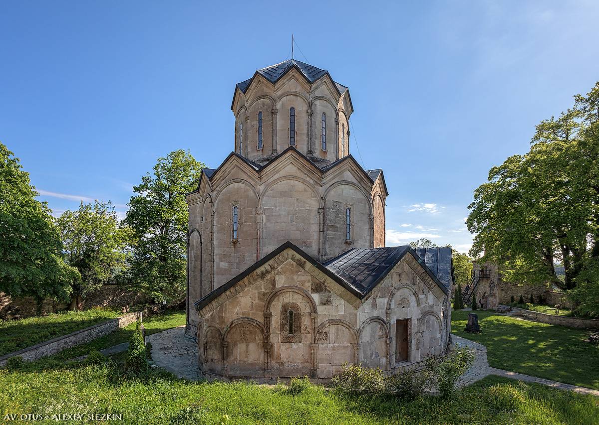 фасады. Спасо-Вознесенский монастырь. Церковь Рождества Христова, Кацхи (Имеретия, Грузия)