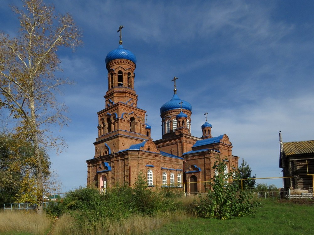 Покровка. Церковь Покрова Пресвятой Богородицы. фасады