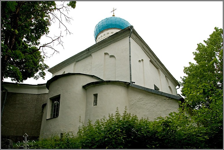 Церковь Георгия Победоносца, Сенно (Печорский район, Псковская область). фасады