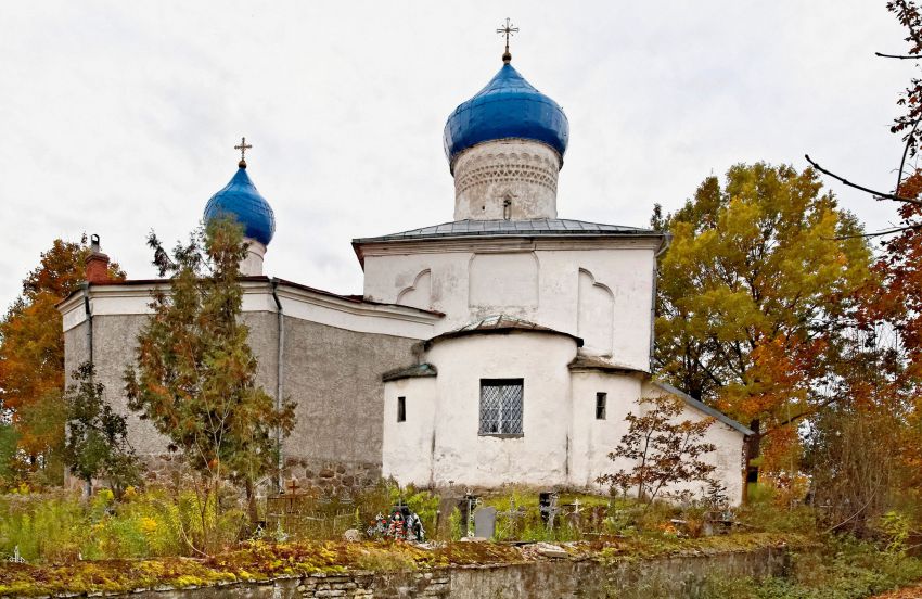 Церковь Георгия Победоносца, Сенно (Печорский район, Псковская область). фасады