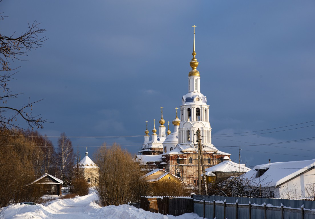 Церковь Казанской иконы Божией Матери, Заозерье (Угличский район, Ярославская область). фасады