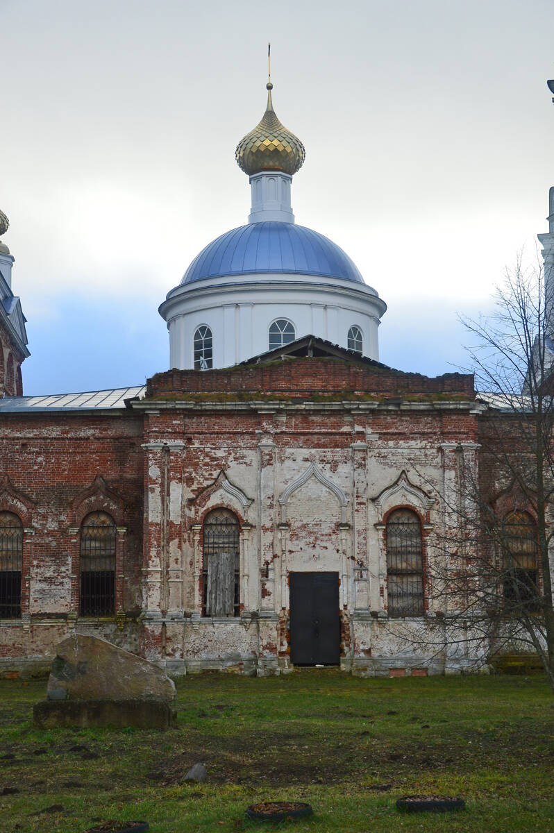 Церковь Казанской иконы Божией Матери, Заозерье (Угличский район, Ярославская область). архитектурные детали