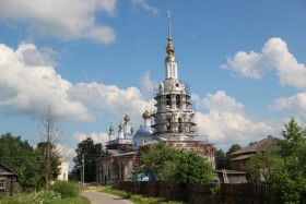 Заозерье. Церковь Казанской иконы Божией Матери