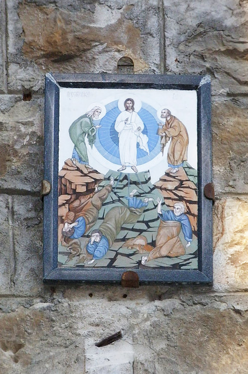 Церковь Преображения Господня, Хоста (Сочи, город, Краснодарский край). архитектурные детали, Изображение над входом в притвор