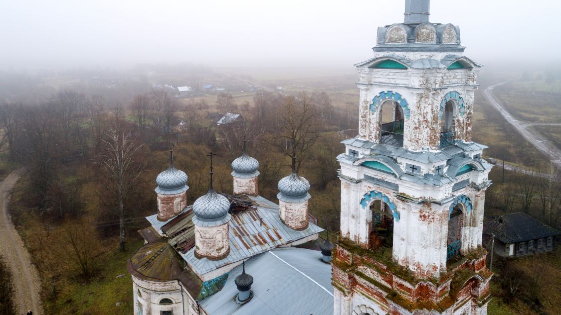 Церковь Рождества Христова, Батманы (Кинешемский район, Ивановская область). архитектурные детали