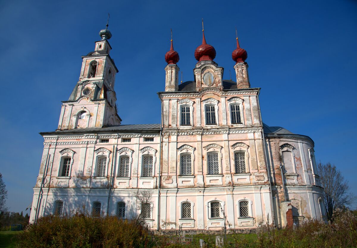 Церковь Флора и Лавра, Флоровское (Большесельский район, Ярославская область). фасады