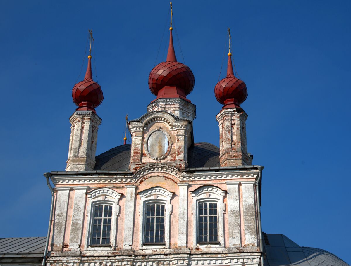 Церковь Флора и Лавра, Флоровское (Большесельский район, Ярославская область). архитектурные детали