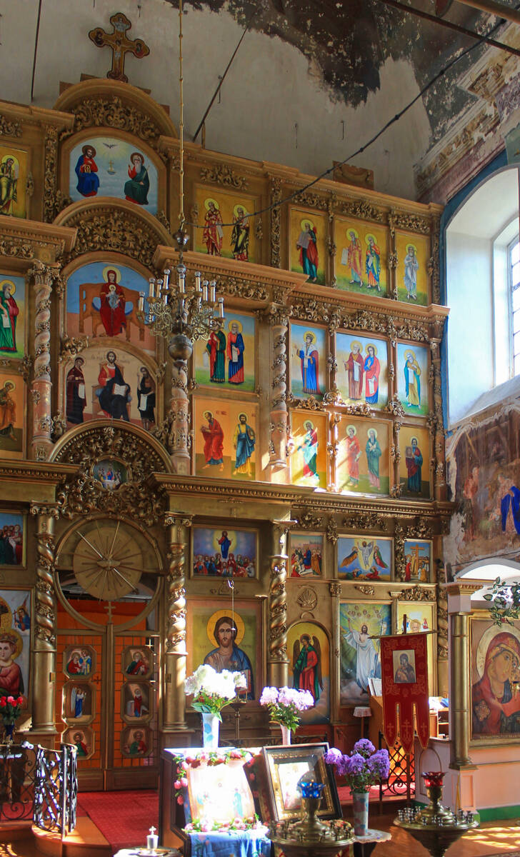 Церковь Флора и Лавра, Флоровское (Большесельский район, Ярославская область). интерьер и убранство, Иконостас верхнего храма
