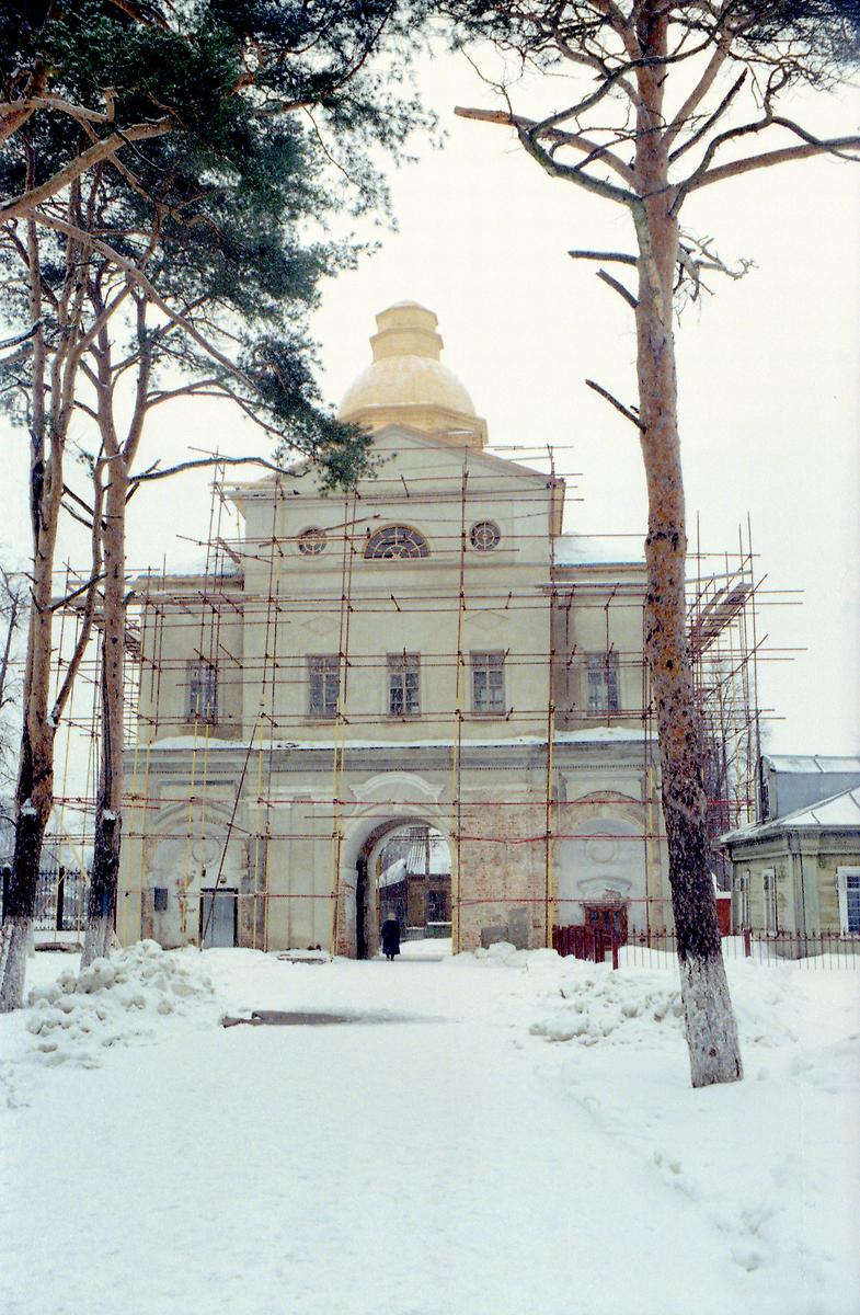 документальные фотографии. Покровский Хотьков монастырь. Надвратная церковь Рождества Иоанна Предтечи, Хотьково (Сергиево-Посадский городской округ, Московская область)