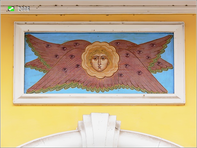 Троице-Никольский женский монастырь. Церковь Троицы Живоначальной, Ташкент (Узбекистан, Прочие страны). архитектурные детали, Деталь оформления на фасаде северного дверного проёма