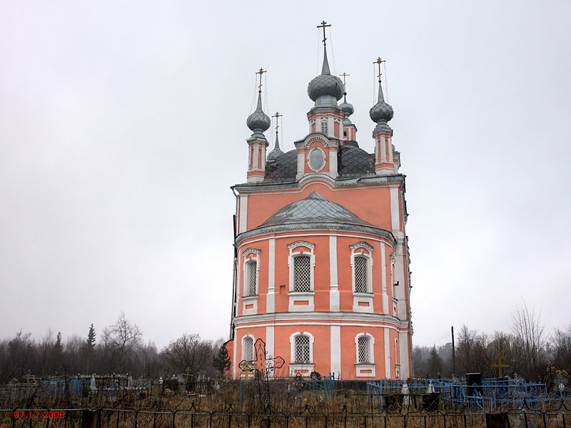 Церковь Флора и Лавра, Флоровское (Большесельский район, Ярославская область). фасады
