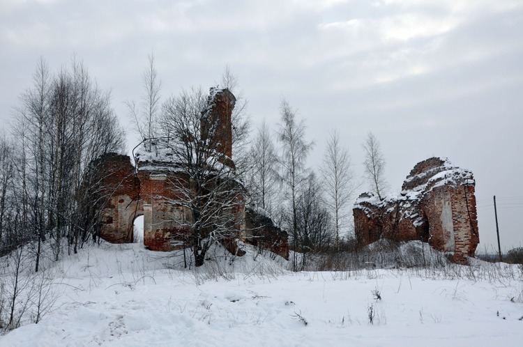 Церковь Спаса Нерукотворного Образа, Даратники (Переславский район и г. Переславль-Залесский, Ярославская область). фасады