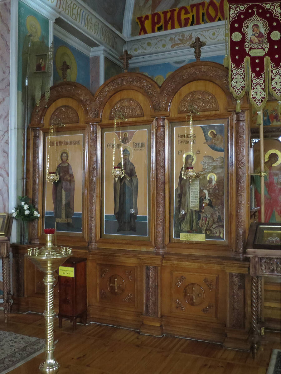 Троице-Никольский женский монастырь. Церковь Троицы Живоначальной, Ташкент (Узбекистан, Прочие страны). интерьер и убранство