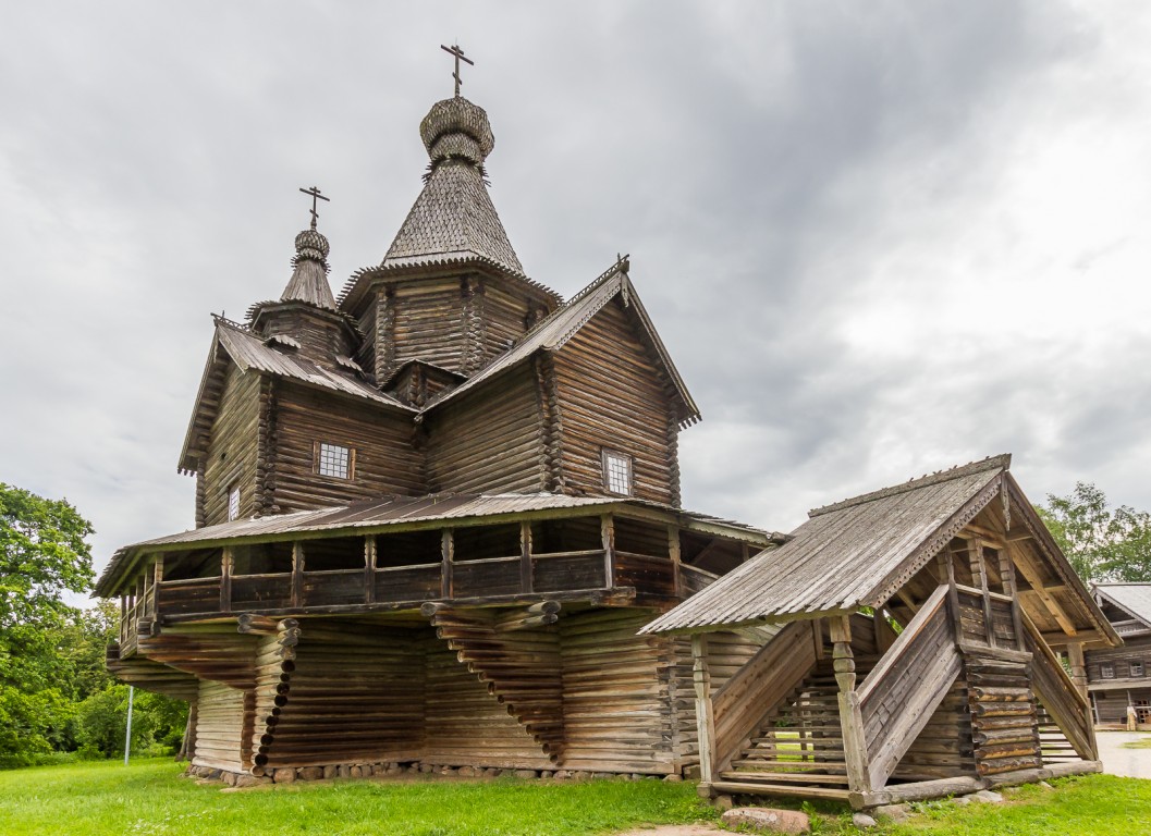 Wooden church. Музей деревянного зодчества Витославлицы в Великом Новгороде. Церковь Рождества Богородицы Витославлицы. Церковь Рождества Богородицы из села передки. Витославлицы Великий Новгород церкви.