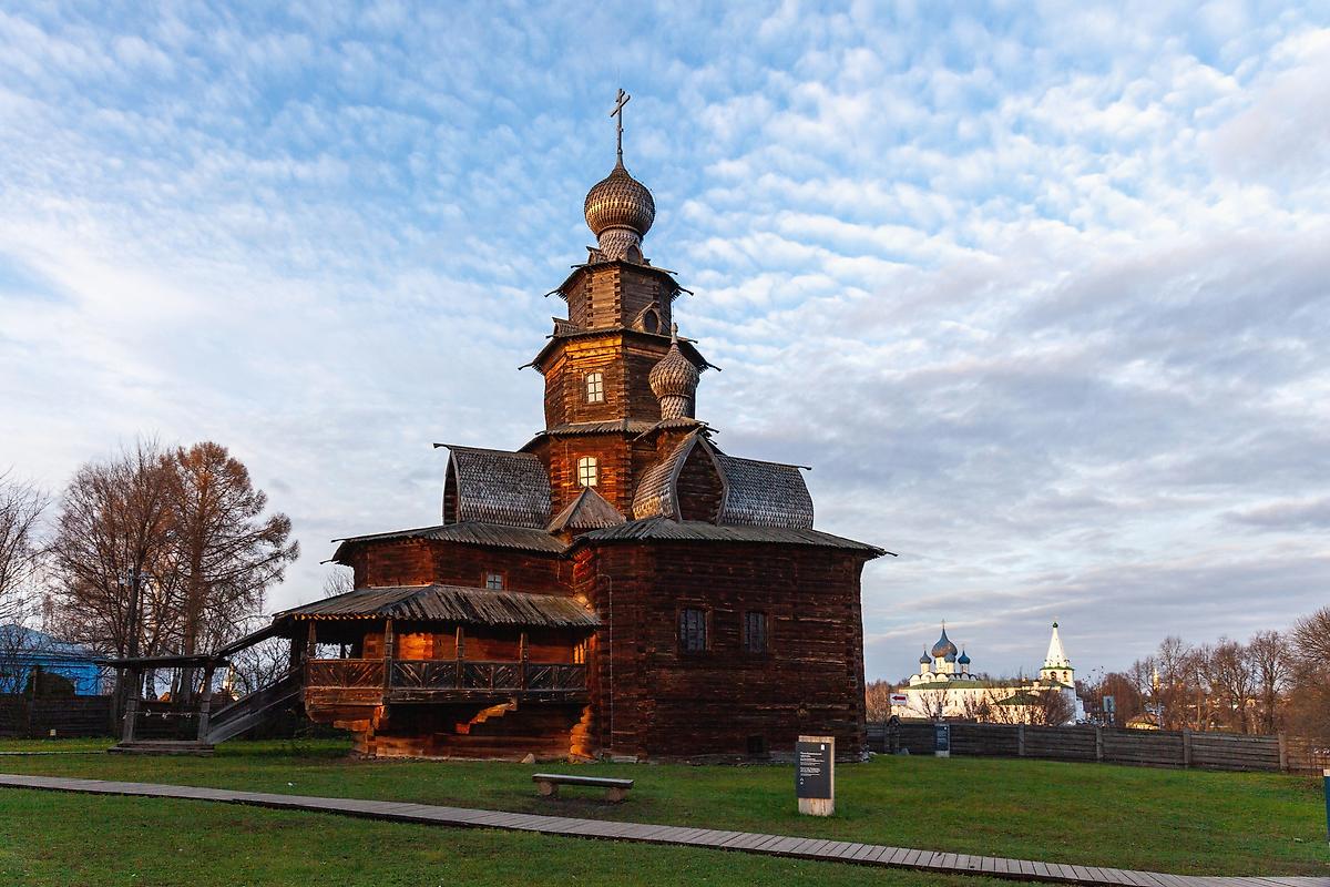 фасады. Музей деревянного зодчества. Церковь Преображения Господня из с. Козлятьево, Суздаль (Суздальский район, Владимирская область)