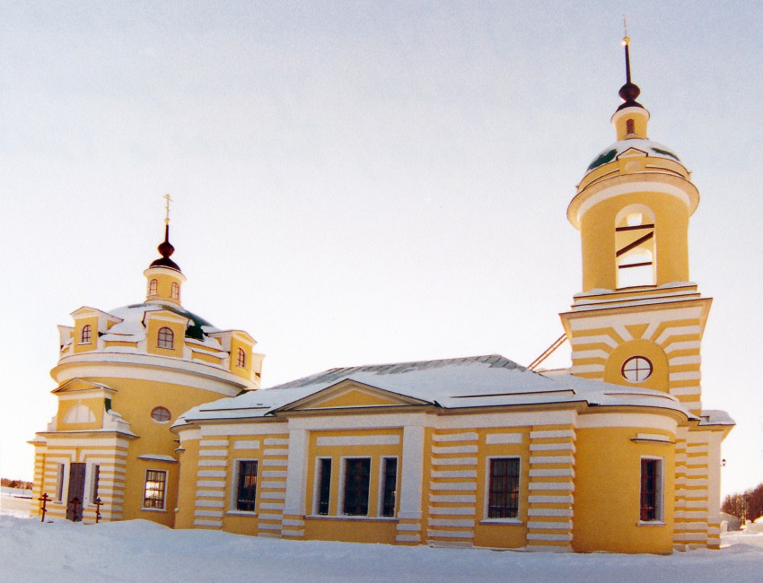 Аносино. Аносин Борисоглебский монастырь. Собор Троицы Живоначальной. фасады