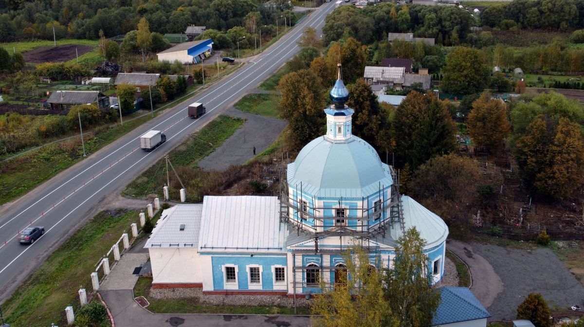 Церковь Рождества Пресвятой Богородицы, Глебовское (Переславский район и г. Переславль-Залесский, Ярославская область). общий вид в ландшафте