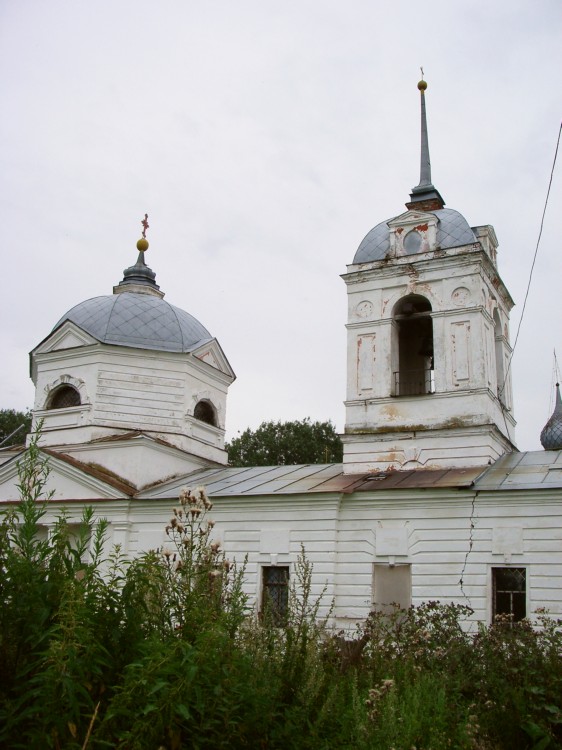 Храмовый комплекс. Церкви Воскресения Христова и Паисия и Уара, Варницы (Ростовский район, Ярославская область). фасады