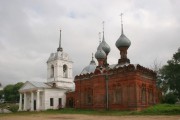 Храмовый комплекс. Церкви Воскресения Христова и Паисия и Уара