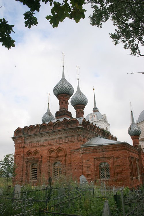 Варницы. Церковь Паисия Великого и Уара. фасады