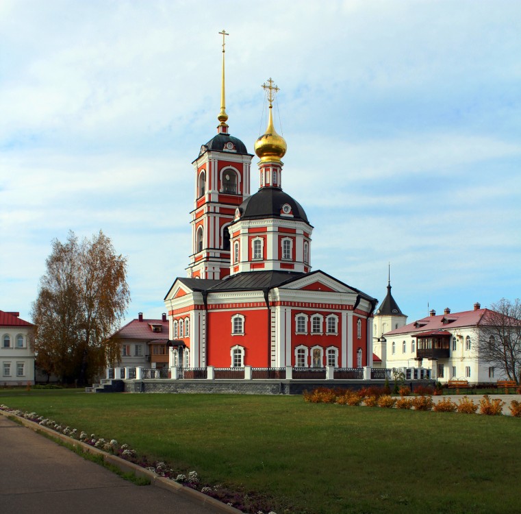 Варницы. Троице-Варницкий монастырь. Собор Троицы Живоначальной. фасады