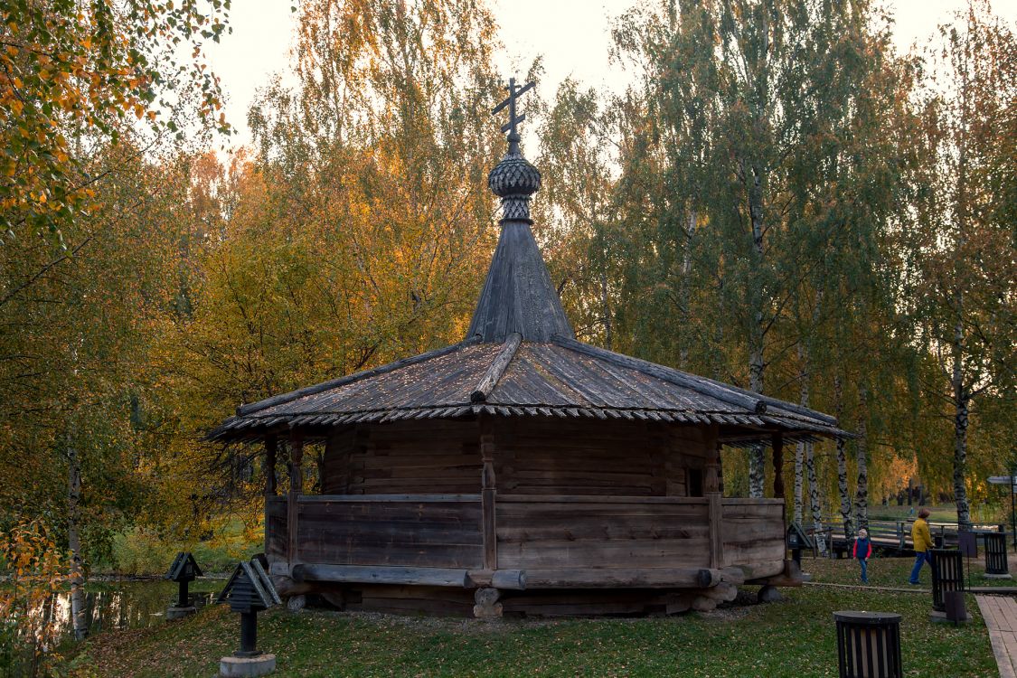 Музей деревянного зодчества. Часовня Казанской иконы Божией Матери из д. Большое Токарево, Кострома (Кострома, город, Костромская область). фасады