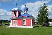 Нижняя Синячиха. Музей этнографии. Часовня Вознесения Господня из д. Карпова