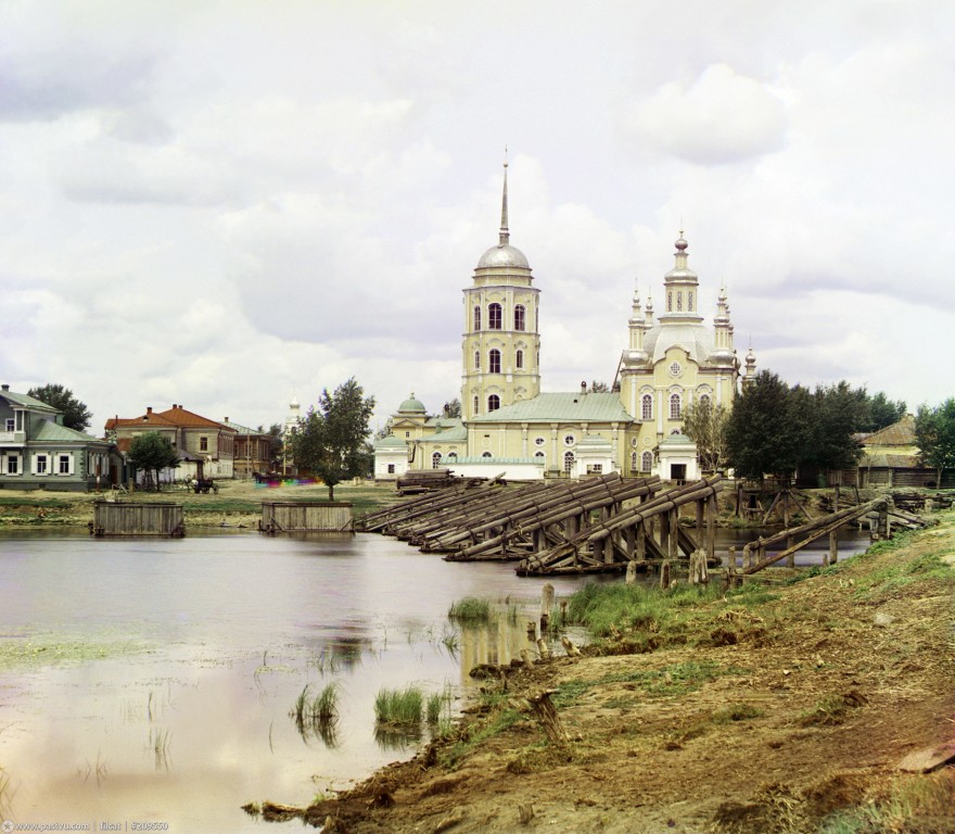 Собор Преображения Господня, Шадринск (Шадринский район и г. Шадринск, Курганская область). архивная фотография, Автор:С.М.Прокудин-Горский  Реставратор WalterStudio, 2000-2001 (Библиотека Конгресса США)  Направление съемки:север.
с сайта https://pastvu.com/p/209550