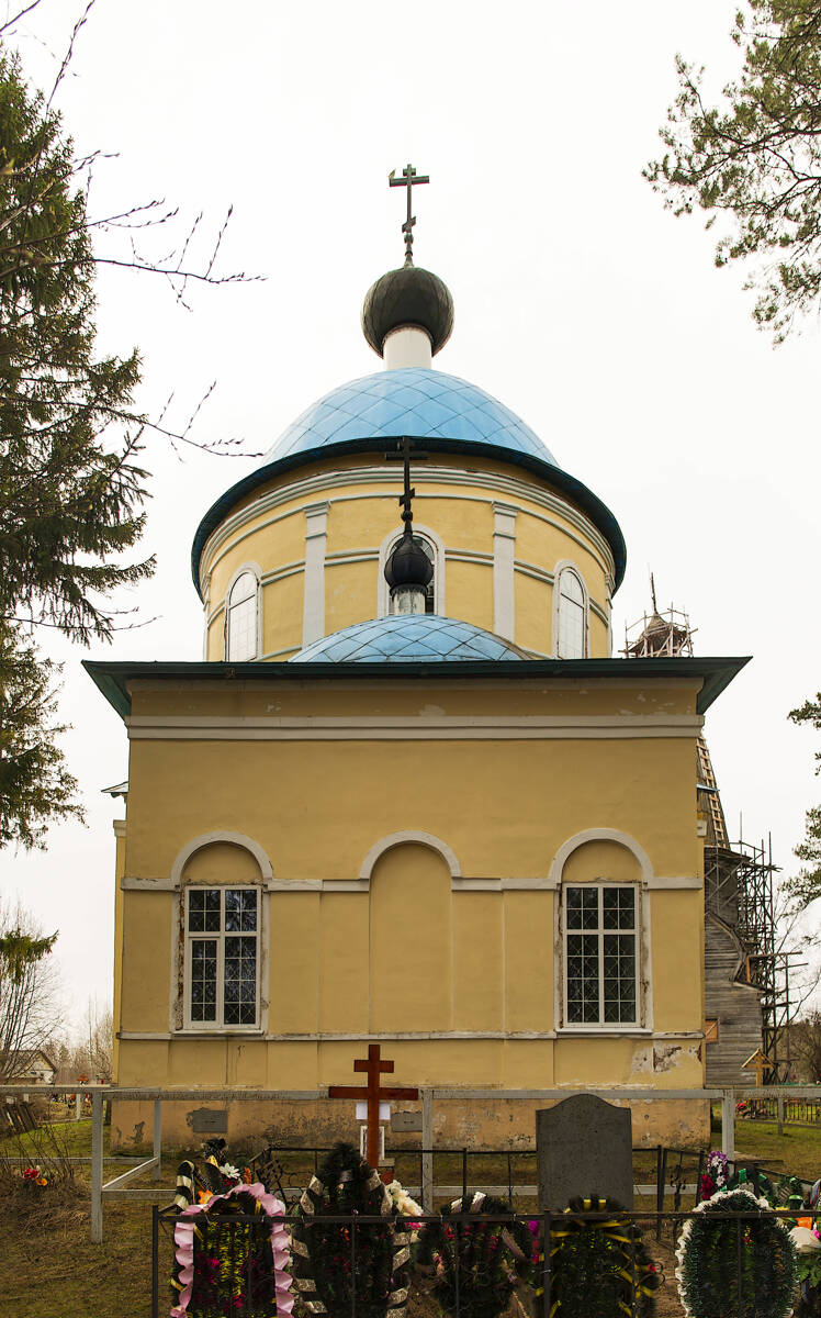 Церковь Покрова Пресвятой Богородицы, Большая Шалга, урочище (Каргопольский район, Архангельская область). фасады