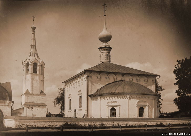 Суздаль. Церковь Входа Господня в Иерусалим. архивная фотография, Фото с сайта photosuzdal.ru  Фото начала 20-го века.