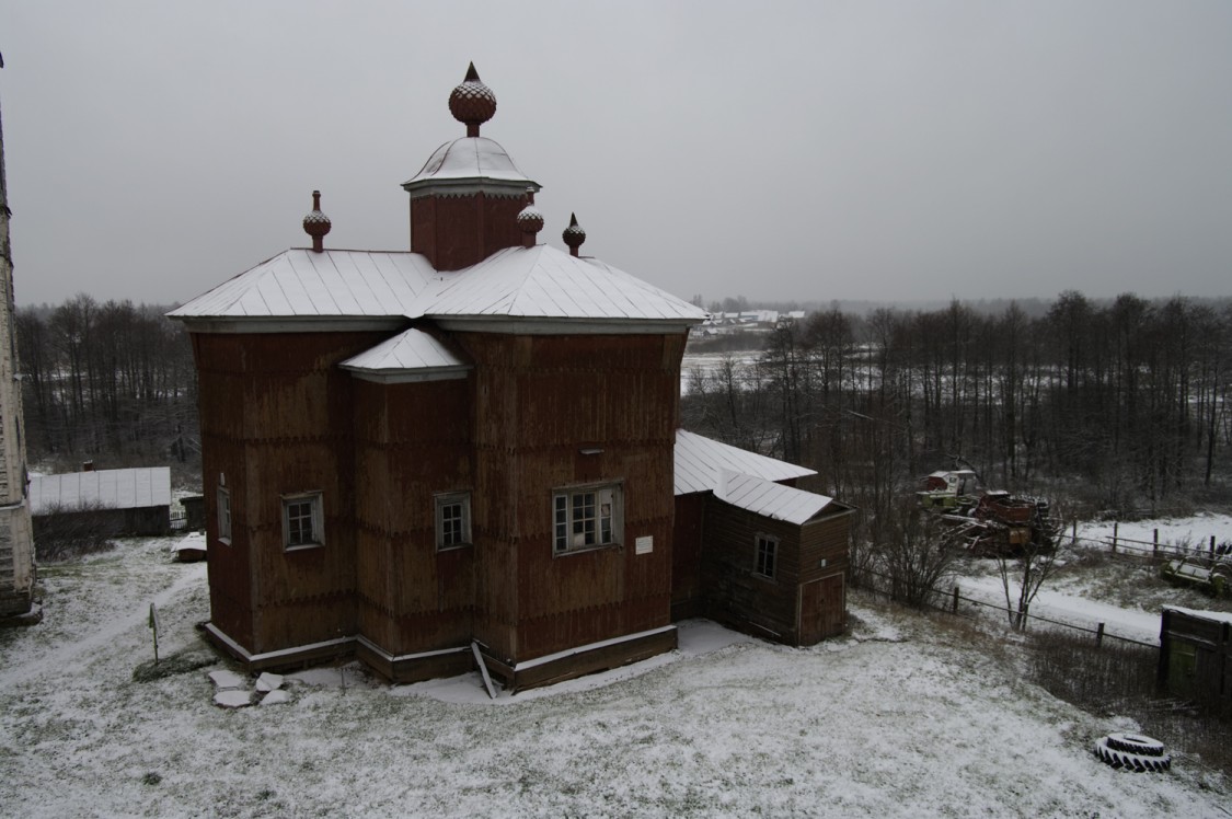 Церковь Николая Чудотворца, Дмитриево (Череповецкий район, Вологодская область). фасады