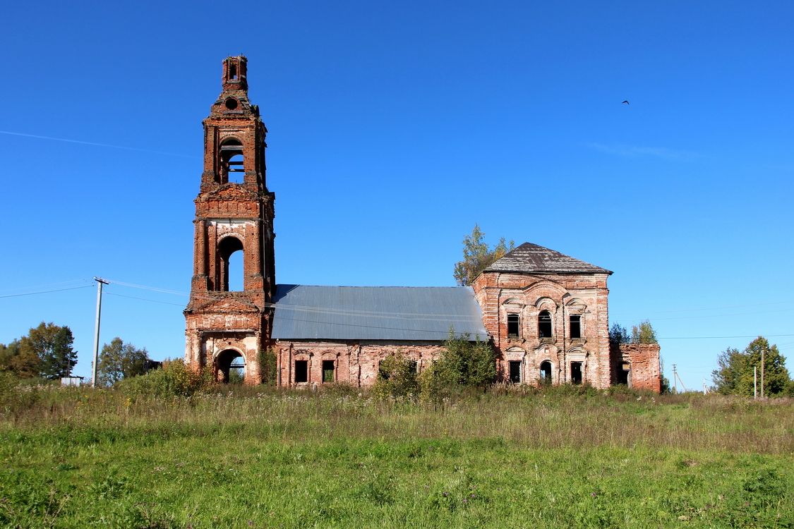 Воронье. Церковь Успения Пресвятой Богородицы. фасады