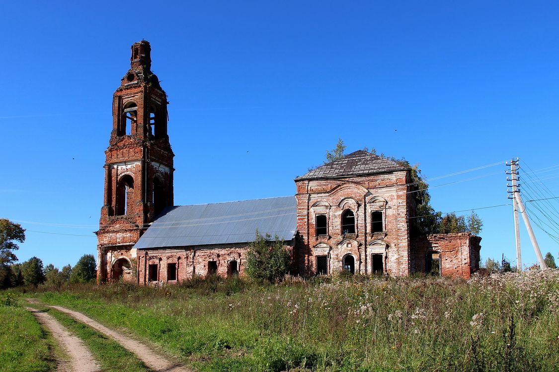 Церковь Успения Пресвятой Богородицы, Воронье (Судиславский район, Костромская область). фасады