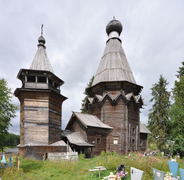 Согиницы. Церковь Николая Чудотворца. общий вид в ландшафте