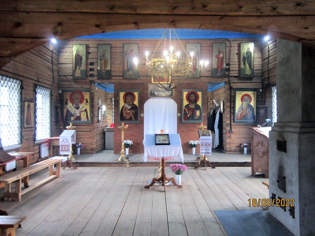 Церковь Илии Пророка, Согиницы (Подпорожский район, Ленинградская область). интерьер и убранство, Внутреннее убранство церкви св. пророка Илии.