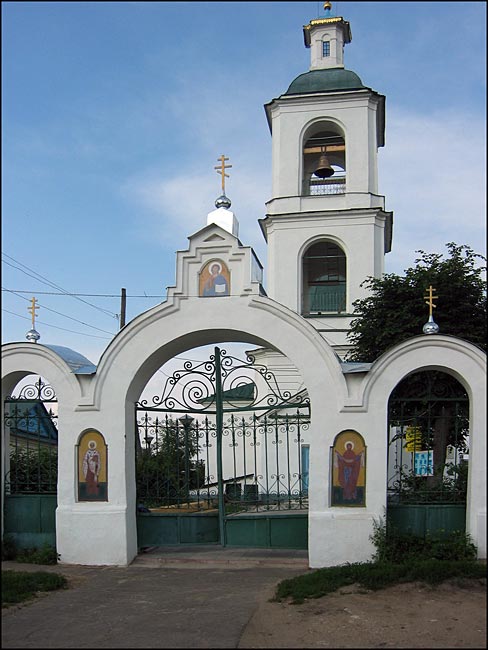 Церковь Благовещения Пресвятой Богородицы, Братовщина (Пушкинский район и гг. Ивантеевка, Королёв, Московская область). архитектурные детали