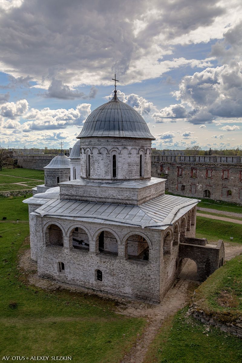 Храмовый комплекс. Церкви Николая Чудотворца и Успения Пресвятой Богородицы, Ивангород (Кингисеппский район, Ленинградская область). дополнительная информация